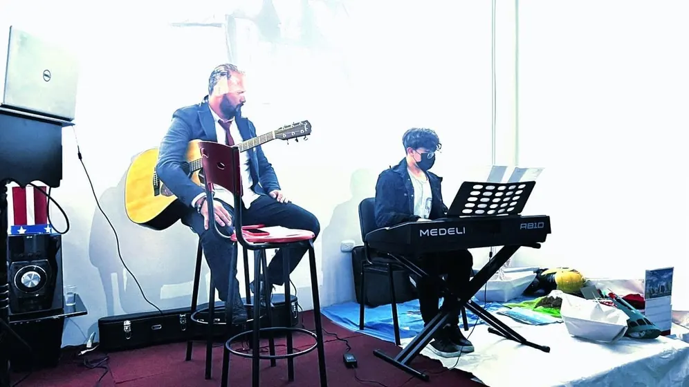 Clase con música en vivo